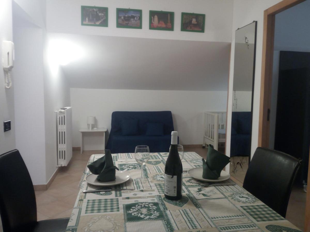 The Holiday House Hotel Santeramo in Colle Buitenkant foto
