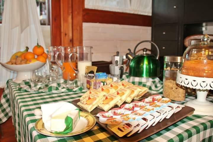 The Holiday House Hotel Santeramo in Colle Buitenkant foto