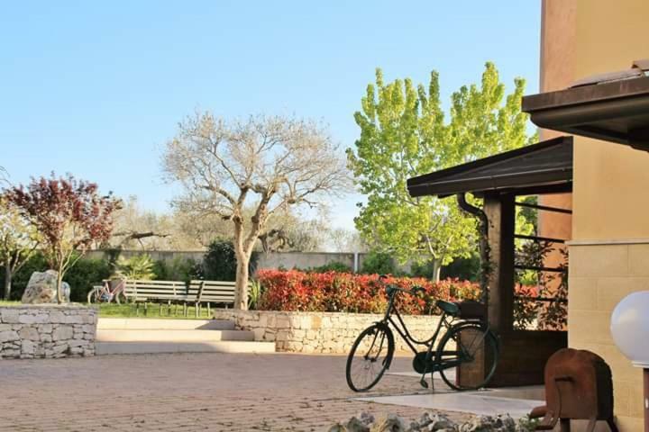 The Holiday House Hotel Santeramo in Colle Buitenkant foto