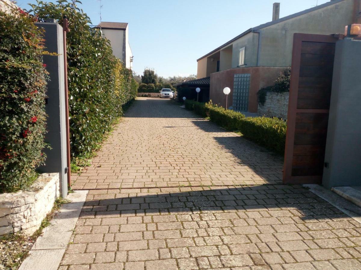 The Holiday House Hotel Santeramo in Colle Buitenkant foto