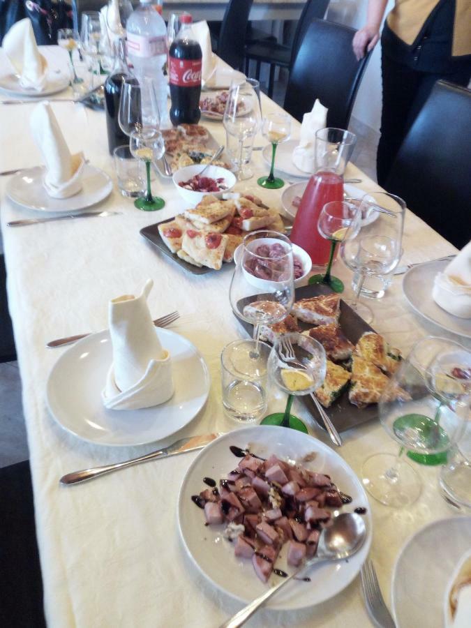 The Holiday House Hotel Santeramo in Colle Buitenkant foto